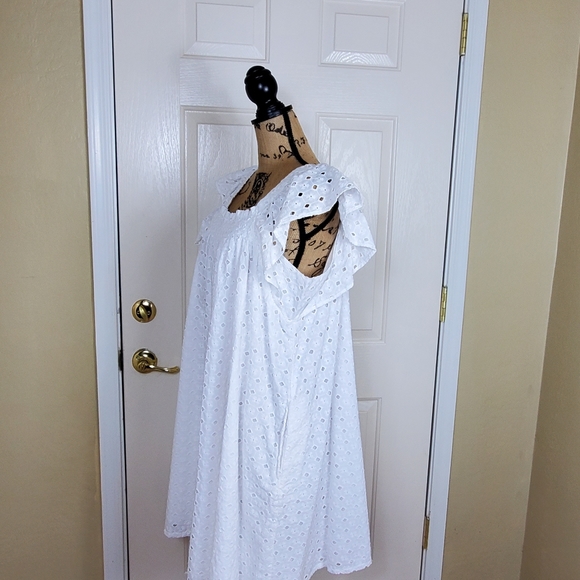 Nordstrom Matching Broderie Anglaise Cotton Dress - Picture 7 of 12